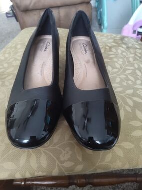 Clarks Collection Ultimate Comfort low wedge